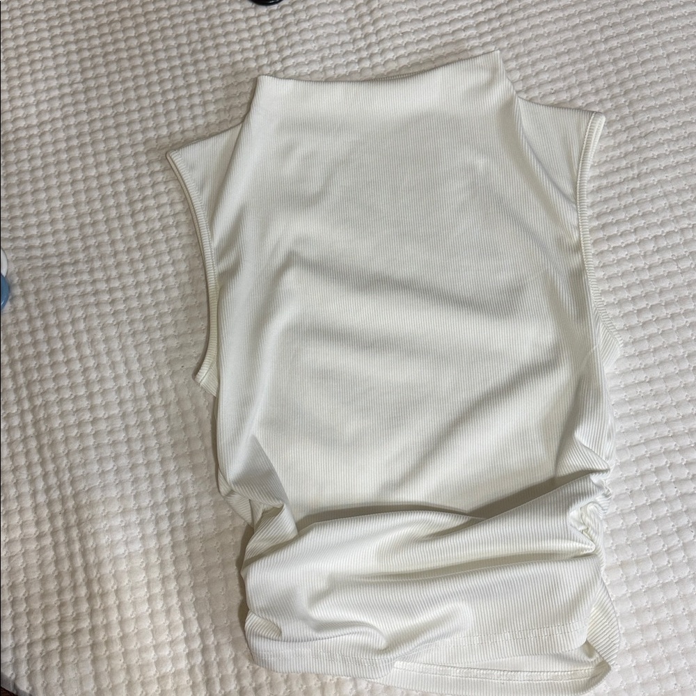 White Ribbed Crunch Dress Shirt